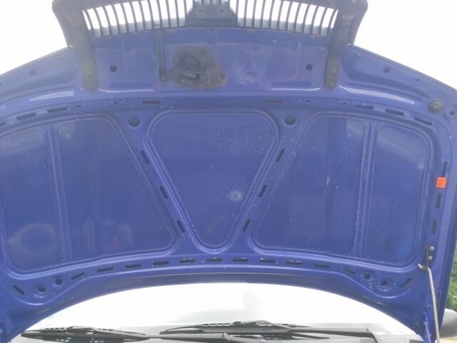 Синий Шкода Фабия, объемом двигателя 1.2 л и пробегом 92 тыс. км за 3600 $, фото 7 на Automoto.ua