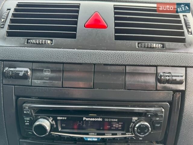 Синий Шкода Фабия, объемом двигателя 1.42 л и пробегом 320 тыс. км за 2800 $, фото 15 на Automoto.ua