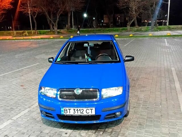 Синий Шкода Фабия, объемом двигателя 1.2 л и пробегом 201 тыс. км за 4100 $, фото 8 на Automoto.ua
