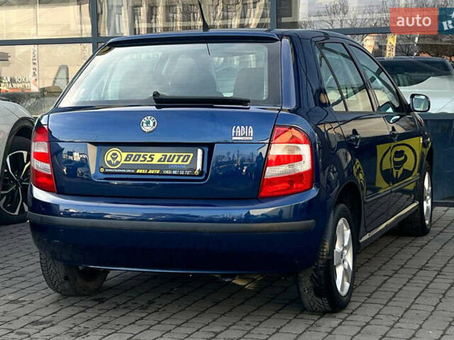 Синий Шкода Фабия, объемом двигателя 1.39 л и пробегом 244 тыс. км за 4600 $, фото 6 на Automoto.ua