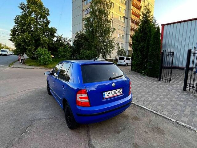 Синій Шкода Фабія, об'ємом двигуна 1.4 л та пробігом 186 тис. км за 4500 $, фото 1 на Automoto.ua