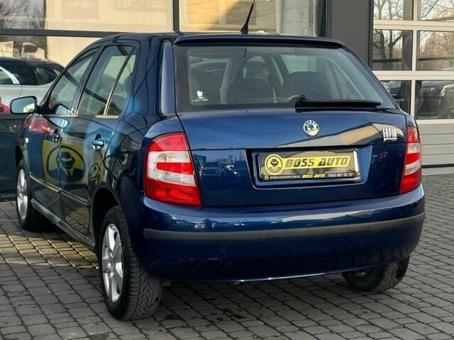 Синій Шкода Фабія, об'ємом двигуна 1.4 л та пробігом 244 тис. км за 4600 $, фото 4 на Automoto.ua