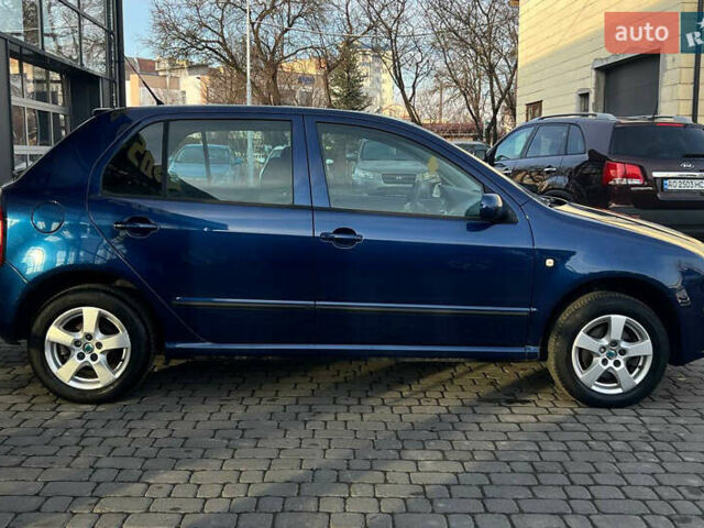 Синий Шкода Фабия, объемом двигателя 1.39 л и пробегом 244 тыс. км за 4600 $, фото 7 на Automoto.ua
