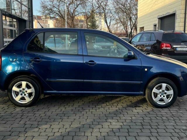 Синій Шкода Фабія, об'ємом двигуна 1.4 л та пробігом 244 тис. км за 4600 $, фото 7 на Automoto.ua