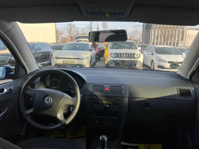 Синій Шкода Фабія, об'ємом двигуна 1.4 л та пробігом 244 тис. км за 4600 $, фото 16 на Automoto.ua