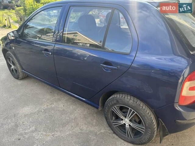 Синій Шкода Фабія, об'ємом двигуна 1.2 л та пробігом 242 тис. км за 3500 $, фото 6 на Automoto.ua