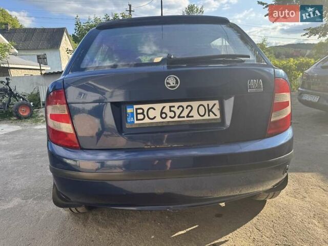 Синій Шкода Фабія, об'ємом двигуна 1.2 л та пробігом 242 тис. км за 3500 $, фото 3 на Automoto.ua