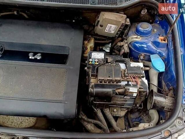 Шкода Фабія 2006 у Луцьку на Automoto.ua Синій Шкода Фабія, об'ємом двигуна 1.4 л та пробігом 285 тис. км за 4000 $, фото 6 на Automoto.ua