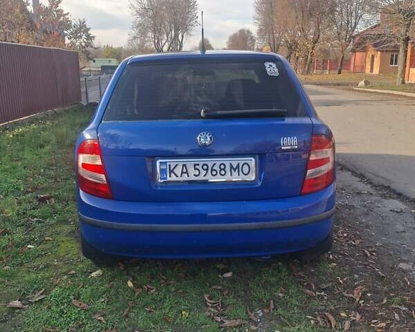 Синій Шкода Фабія, об'ємом двигуна 1.39 л та пробігом 322 тис. км за 4999 $, фото 7 на Automoto.ua