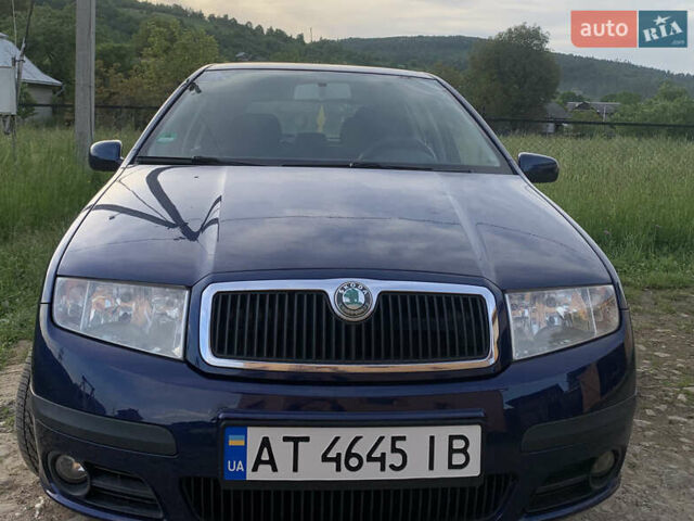 Синій Шкода Фабія, об'ємом двигуна 1.4 л та пробігом 244 тис. км за 4300 $, фото 1 на Automoto.ua