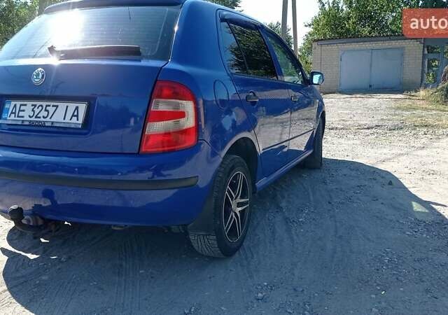 Синій Шкода Фабія, об'ємом двигуна 1.4 л та пробігом 300 тис. км за 4000 $, фото 5 на Automoto.ua