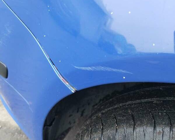 Синий Шкода Фабия, объемом двигателя 1.2 л и пробегом 240 тыс. км за 3500 $, фото 9 на Automoto.ua