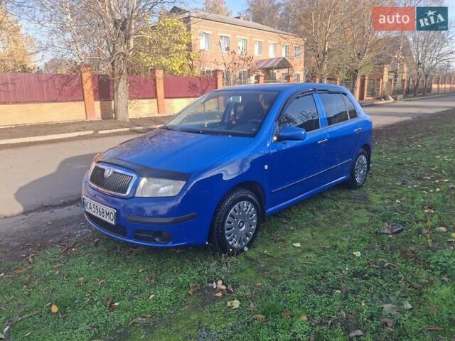 Синій Шкода Фабія, об'ємом двигуна 1.39 л та пробігом 322 тис. км за 4999 $, фото 9 на Automoto.ua