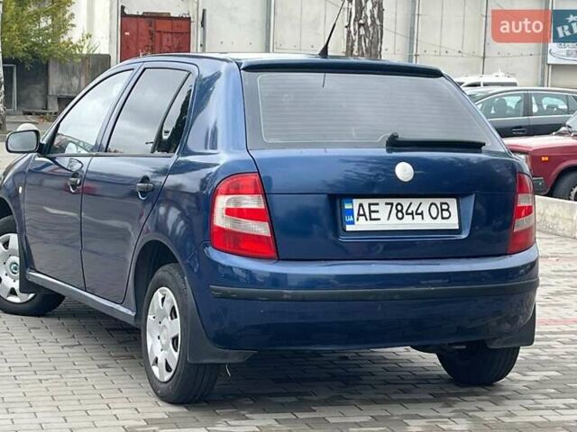 Синий Шкода Фабия, объемом двигателя 1.2 л и пробегом 311 тыс. км за 3600 $, фото 2 на Automoto.ua