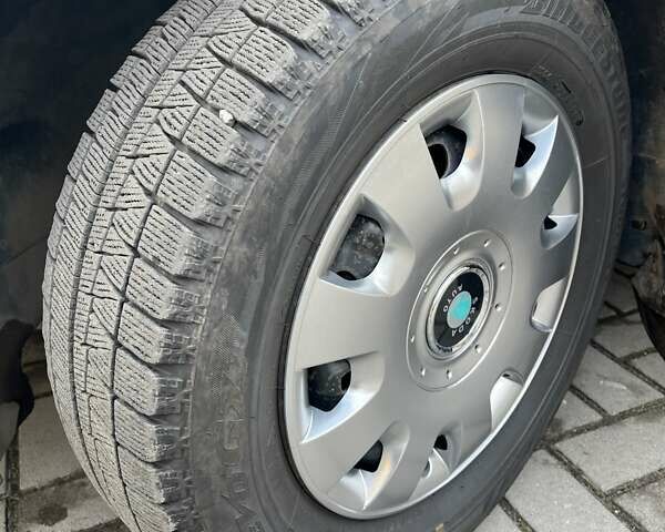Синий Шкода Фабия, объемом двигателя 1.2 л и пробегом 201 тыс. км за 5150 $, фото 22 на Automoto.ua