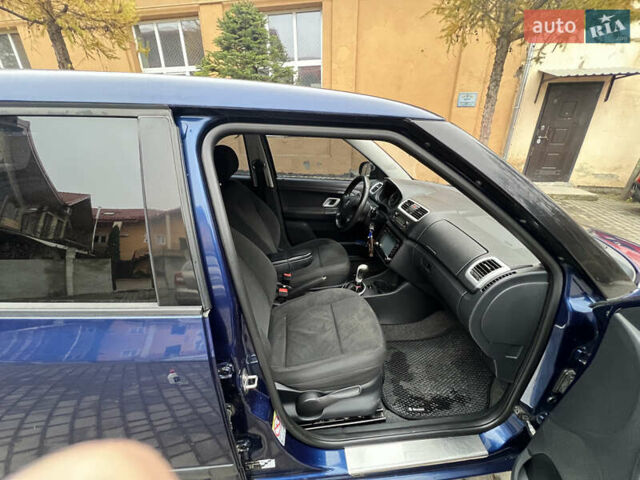 Синий Шкода Фабия, объемом двигателя 1.6 л и пробегом 203 тыс. км за 4650 $, фото 20 на Automoto.ua