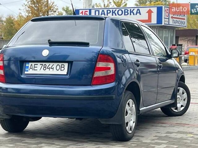 Синий Шкода Фабия, объемом двигателя 1.2 л и пробегом 311 тыс. км за 3600 $, фото 3 на Automoto.ua