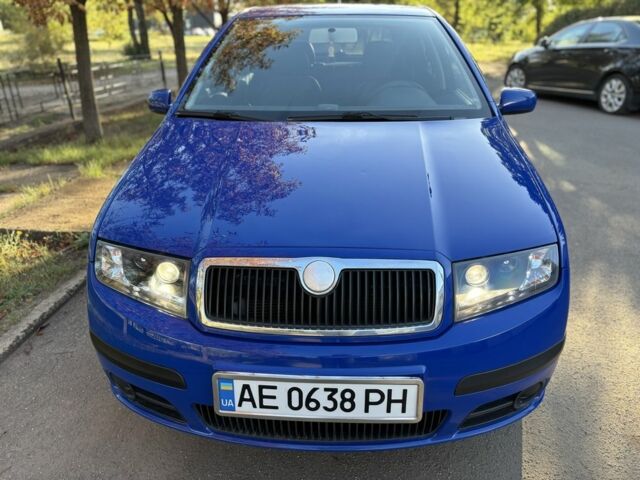 Синій Шкода Фабія, об'ємом двигуна 1.4 л та пробігом 220 тис. км за 4650 $, фото 1 на Automoto.ua