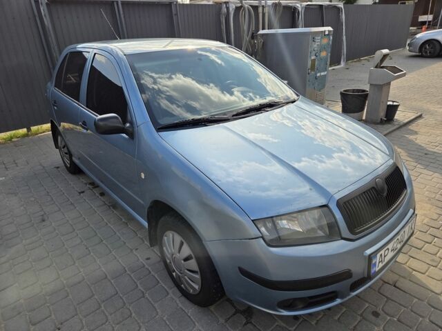 Синий Шкода Фабия, объемом двигателя 1.2 л и пробегом 228 тыс. км за 2700 $, фото 3 на Automoto.ua