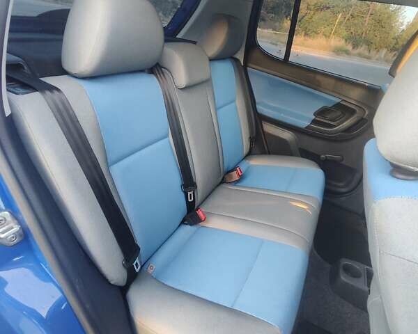 Синій Шкода Фабія, об'ємом двигуна 1.39 л та пробігом 253 тис. км за 6650 $, фото 20 на Automoto.ua