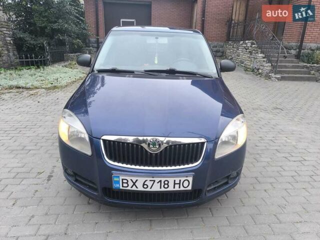 Синий Шкода Фабия, объемом двигателя 1.2 л и пробегом 240 тыс. км за 3200 $, фото 16 на Automoto.ua