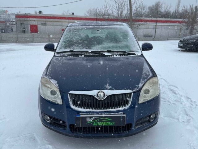 Синий Шкода Фабия, объемом двигателя 1.2 л и пробегом 181 тыс. км за 5450 $, фото 5 на Automoto.ua