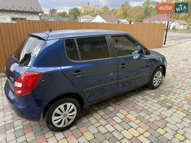 Синий Шкода Фабия, объемом двигателя 1.2 л и пробегом 170 тыс. км за 3500 $, фото 13 на Automoto.ua