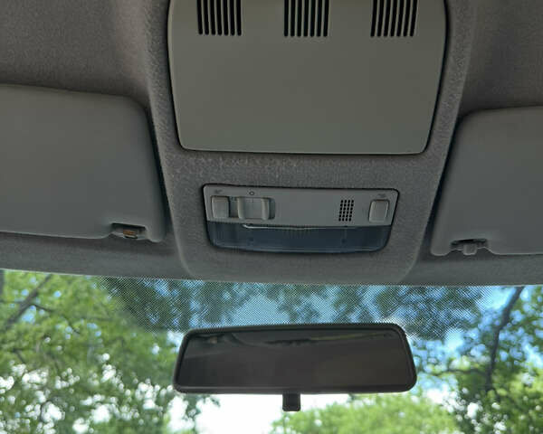 Синій Шкода Фабія, об'ємом двигуна 1.39 л та пробігом 329 тис. км за 4600 $, фото 19 на Automoto.ua