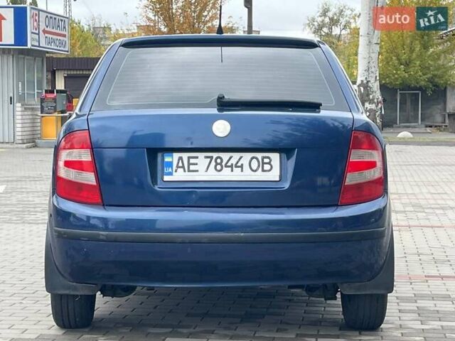 Синий Шкода Фабия, объемом двигателя 1.2 л и пробегом 311 тыс. км за 3600 $, фото 6 на Automoto.ua