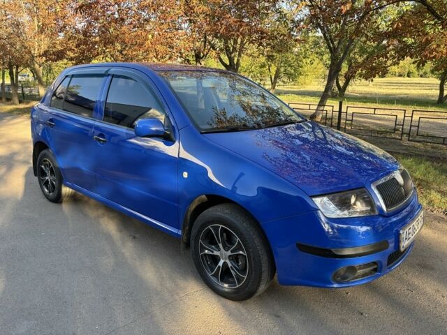 Синій Шкода Фабія, об'ємом двигуна 1.4 л та пробігом 220 тис. км за 4650 $, фото 2 на Automoto.ua