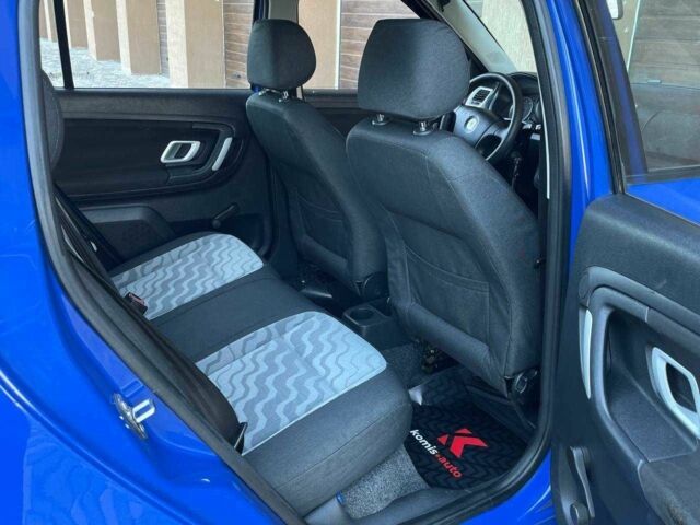 Синий Шкода Фабия, объемом двигателя 1.4 л и пробегом 200 тыс. км за 4699 $, фото 19 на Automoto.ua