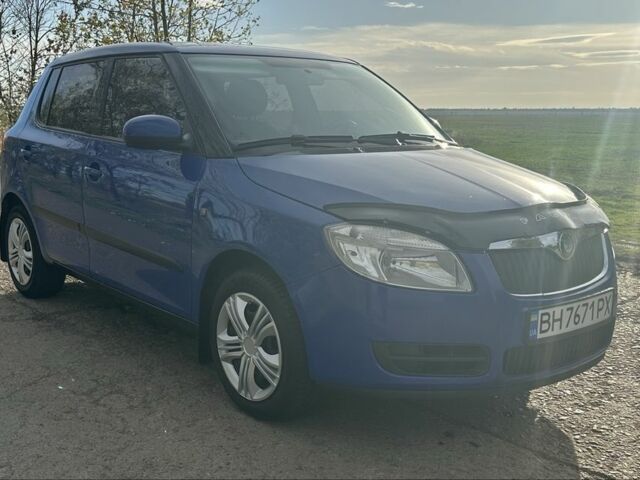 Шкода Фабия 2008 в Татарбунарах на Automoto.ua Синий Шкода Фабия, объемом двигателя 1.4 л и пробегом 220 тыс. км за 4400 $, фото 1 на Automoto.ua