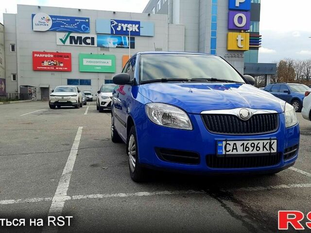 Синій Шкода Фабія, об'ємом двигуна 1.4 л та пробігом 0 тис. км за 3900 $, фото 8 на Automoto.ua