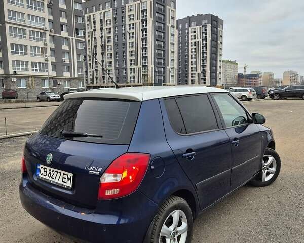 Синий Шкода Фабия, объемом двигателя 1.6 л и пробегом 144 тыс. км за 6999 $, фото 3 на Automoto.ua