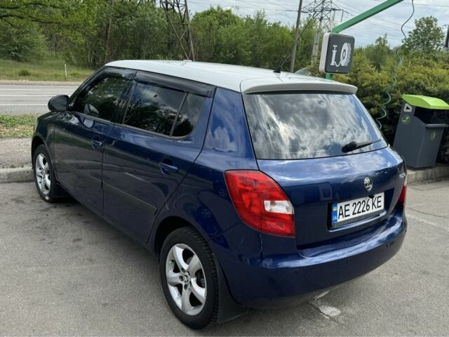 Синій Шкода Фабія, об'ємом двигуна 1.6 л та пробігом 190 тис. км за 6500 $, фото 3 на Automoto.ua