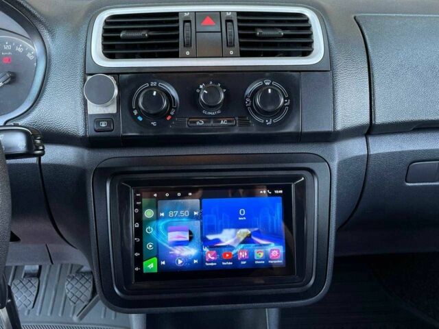 Синий Шкода Фабия, объемом двигателя 1.4 л и пробегом 200 тыс. км за 4699 $, фото 23 на Automoto.ua