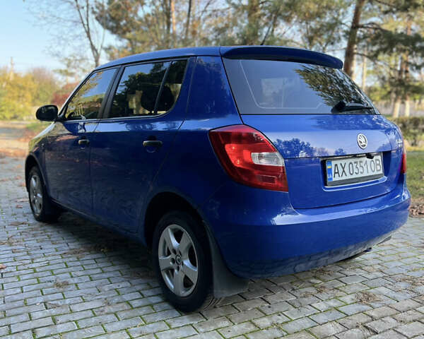 Шкода Фабия 2008 в Харькове на Automoto.ua Синий Шкода Фабия, объемом двигателя 1.39 л и пробегом 222 тыс. км за 4850 $, фото 4 на Automoto.ua