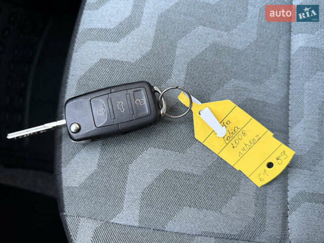 Синий Шкода Фабия, объемом двигателя 1.4 л и пробегом 236 тыс. км за 4900 $, фото 30 на Automoto.ua