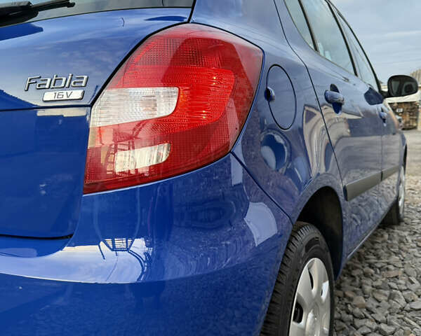 Синий Шкода Фабия, объемом двигателя 1.4 л и пробегом 236 тыс. км за 4900 $, фото 11 на Automoto.ua