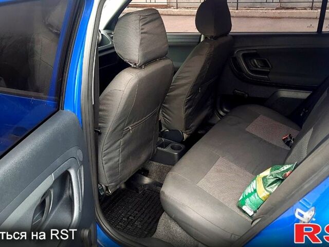 Синій Шкода Фабія, об'ємом двигуна 1.4 л та пробігом 0 тис. км за 3900 $, фото 4 на Automoto.ua