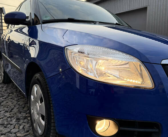 Синий Шкода Фабия, объемом двигателя 1.4 л и пробегом 236 тыс. км за 4900 $, фото 9 на Automoto.ua