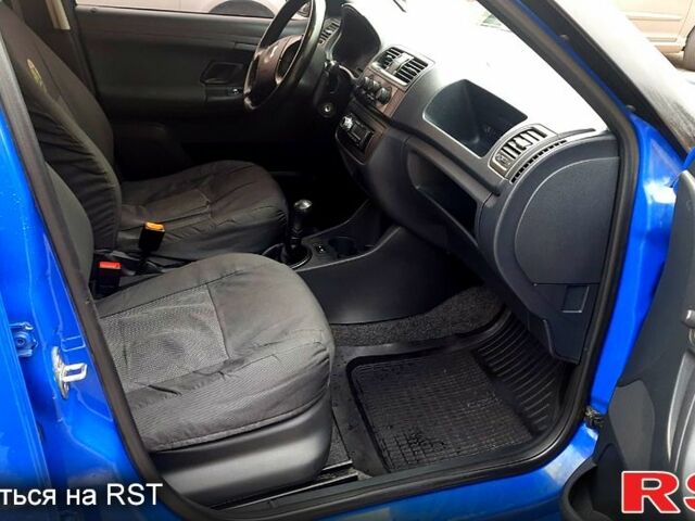 Синій Шкода Фабія, об'ємом двигуна 1.4 л та пробігом 0 тис. км за 3900 $, фото 6 на Automoto.ua