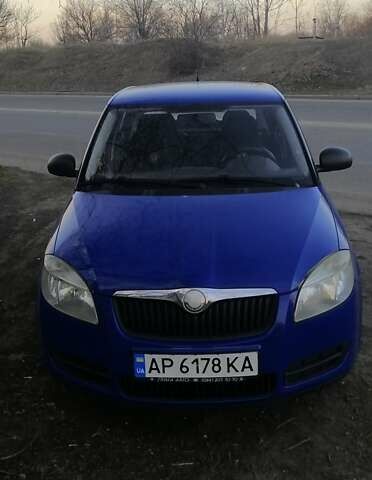 Синий Шкода Фабия, объемом двигателя 1.39 л и пробегом 239 тыс. км за 4300 $, фото 3 на Automoto.ua