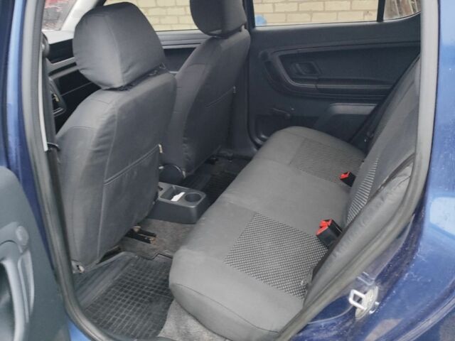 Синий Шкода Фабия, объемом двигателя 1.2 л и пробегом 138 тыс. км за 5200 $, фото 5 на Automoto.ua