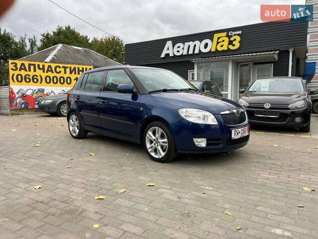 Синій Шкода Фабія, об'ємом двигуна 1.4 л та пробігом 147 тис. км за 6200 $, фото 1 на Automoto.ua