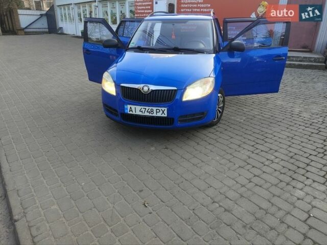 Синий Шкода Фабия, объемом двигателя 1.2 л и пробегом 155 тыс. км за 4000 $, фото 7 на Automoto.ua