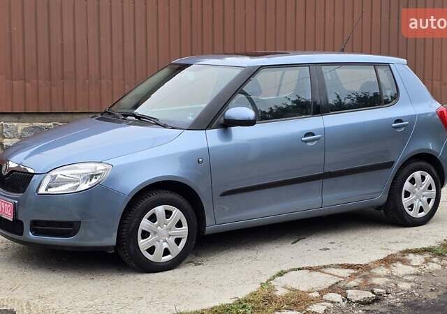 Синій Шкода Фабія, об'ємом двигуна 1.6 л та пробігом 100 тис. км за 7999 $, фото 30 на Automoto.ua