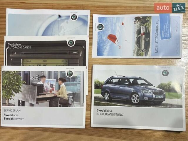 Синий Шкода Фабия, объемом двигателя 1.4 л и пробегом 195 тыс. км за 6900 $, фото 54 на Automoto.ua