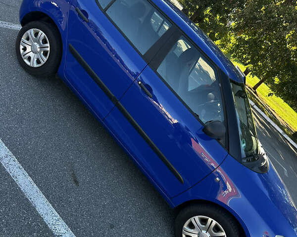 Синий Шкода Фабия, объемом двигателя 1.2 л и пробегом 239 тыс. км за 5500 $, фото 14 на Automoto.ua