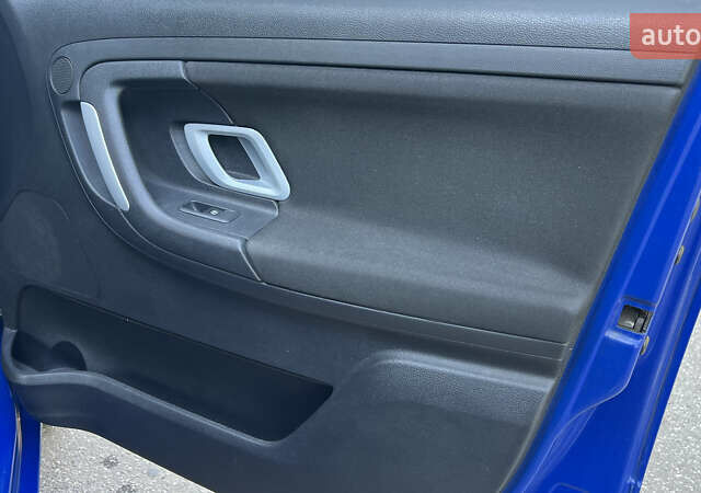 Синий Шкода Фабия, объемом двигателя 1.2 л и пробегом 156 тыс. км за 4850 $, фото 10 на Automoto.ua